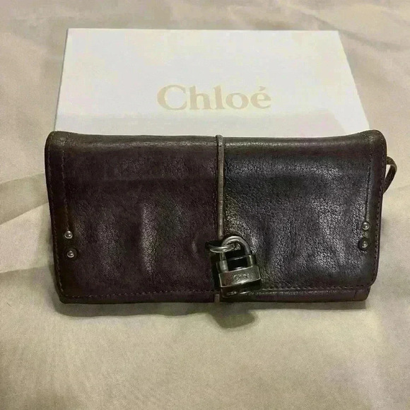 Chloe Wallet /w authenticity card and box - Picture 2 of 14